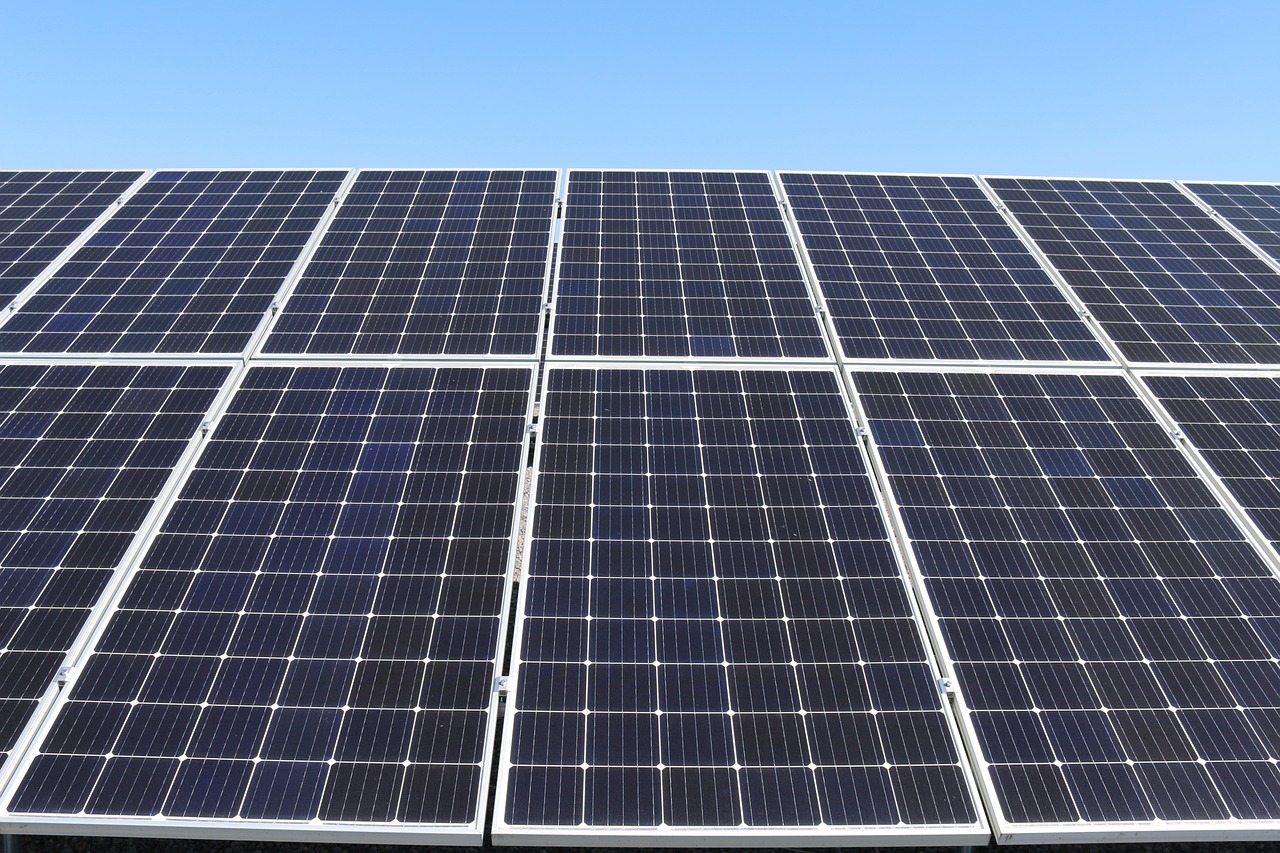 The Physics of Solar Cooking - How to Harness the Sun